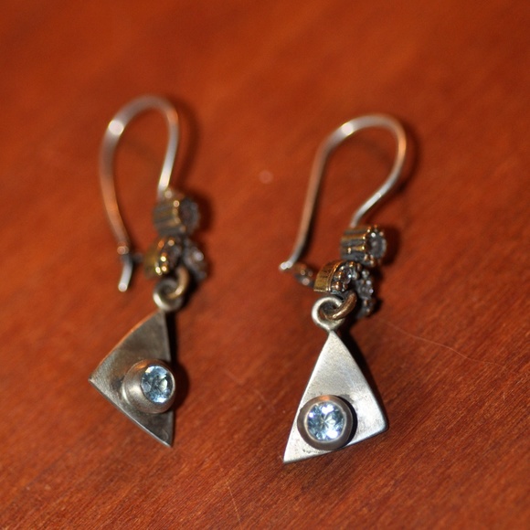 White Topaz and Blue Topaz Earrings - Picture 3 of 3